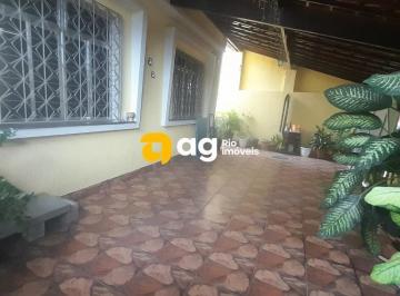 Casa · 203m² · 3 Quartos · 1 Vaga · CASA À VENDA COM 3 QUARTOS EM MAGALHÃES BASTOS