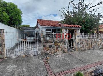 Casa · 71m² · 4 Quartos · 2 Vagas · CASA À VENDA COM 4 QUARTOS EM MARECHAL HERMES