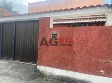 Casa · 55m² · 1 Quarto · 1 Vaga · CASA À VENDA COM 1 QUARTO EM MARECHAL HERMES