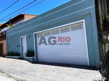 Casa · 134m² · 2 Quartos · 2 Vagas · CASA DENTRO DO CONDOMÍNIO NOVA VALQUEIRE À VENDA COM 2 QUARTOS
