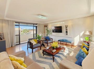 Casa · 380m² · 4 Quartos · 4 Vagas · Ampla casa com 380m² priv., 4 dorm + dep empreg., à venda em Coqueiros