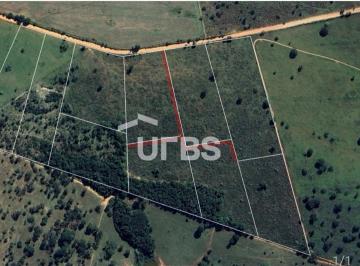 Casa · 100m² · ÀREA EM PIRENÓPOLIS: FAZENDA SANTA RITA