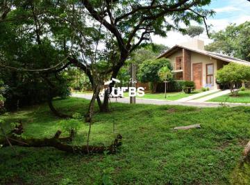 Terreno · 702m² · LOTE À VENDA EM PIRENÓPOLIS COM DIVISA PARA A MATA COM 702m²