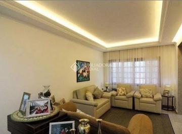 Casa · 330m² · 3 Quartos · 2 Vagas · Sobrado à venda em Rudge Ramos, SBC