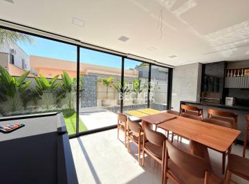 Casa · 273m² · 4 Quartos · 4 Vagas · Sobrado Mobiliado Alto Padrão, 4 suítes com sacadas. Bosque dos Manacás
