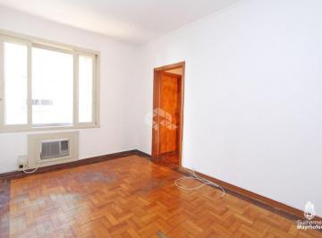 Apartamento de 2 quartos, Porto Alegre · Apartamento de 2 quartos à venda no Praia de Belas.