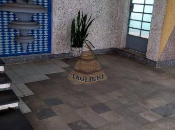 Casa · 234m² · 8 Vagas · SOBRADO COM 2 CASAS PTE. SUPERIOR E INFERIOR