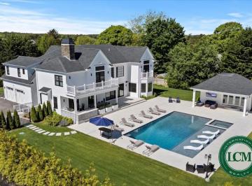 Foto 01 · Casa à venda em Southampton - NY