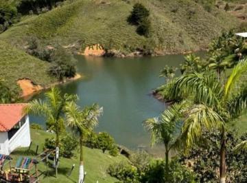 Terreno , Igaratá · CONSTRUA SUA CASA COM ÁCESSO Á REPRESA.