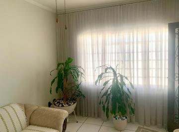 Casa de 3 quartos, Campinas · Casa à Venda CIDADE JARDIM, próx. escola, Fiat, Excelente. frente e +fundos R$ 650mil