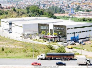 Comercial · 1600m² · 11 Vagas · Comercial para aluguel - em Jandira