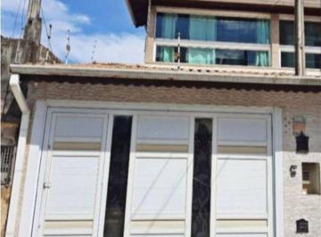 Casa · 180m² · 3 Quartos · 2 Vagas · Casa à venda - na Guilhermina