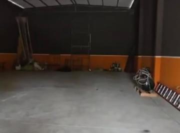 Comercial · 220m² · Comercial para aluguel - no Balneário Pires
