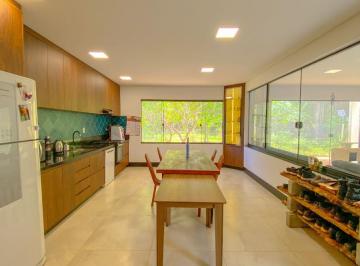 Casa de 2 quartos, Brasília · SMPW QD 15 | 2.125m² | 2 Suítes | Energia Solar Casa Moderna Park Way