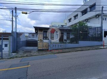 Casa · 300m² · 3 Quartos · 4 Vagas · Casa ampla, toda averbada, ideal para famílias gra