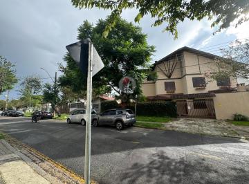Comercial · 280m² · 3 Quartos · 2 Vagas · Sobrado/Casa com 03 quartos, quase esquina com Av.