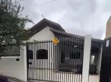 Foto 01 · Imperdível: Casa à venda em Taubaté-SP, Parque Senhor do Bonfim, 5 quartos, 2 suítes, 2 salas, 3 ban