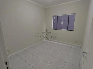 Casa de 4 quartos, São José dos Campos · Oportunidade - Casa Sobrado - Jardim Sul - 4 Dormitórios - 270m².