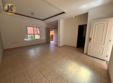 Casa · 130m² · 3 Quartos · 1 Vaga · Casa para alugar em Jaguariúna, Centro, com 3 quartos, com 130 m², Quinta da Bela Vista
