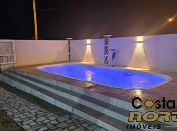 Casa · 75m² · 2 Quartos · 1 Vaga · Casa com Piscina Próximo do Mar em Tramandaí