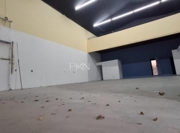 Comercial · 300m² · 6 Vagas · Barracão à venda em Campinas, Jardim Leonor, com 300 m²