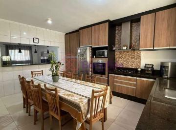 Casa · 197m² · 3 Quartos · 2 Vagas · Casa para VENDA localizada no bairro PARQUE INTERNACIONAL, em Jundiaí/SP.