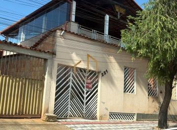 Foto 01 · Casa, Resplendor, Igarapé, MG