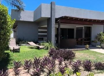 Casa à venda no ILHA DA LAGOA, MASSAGUEIRA DE BAIXO, Marechal Deodoro, AL · Casa à venda no ILHA DA LAGOA, MASSAGUEIRA DE BAIXO, Marechal Deodoro, AL