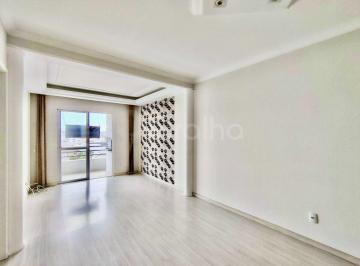 1 · Apartamento de 88m² com 3 quartos sendo 1 suíte em São José