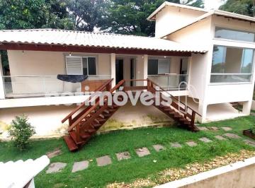 Casa · 382m² · 3 Quartos · 10 Vagas · Casa em condominio, exuberante e sofisticada.