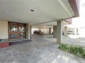 Apartamento · 72m² · 2 Quartos · 1 Vaga · Apartamento de 2 quartos em prédio com elevador, churrasqueira e garagem