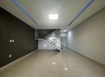 Casa · 184m² · 3 Quartos · 2 Vagas · Sobrado no Quinta Umarama, Uberlândia.