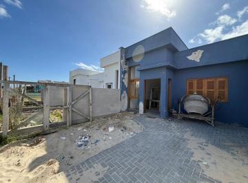 Casa · 80m² · 2 Quartos · 1 Vaga · Casa à venda em Imbé - Presidente