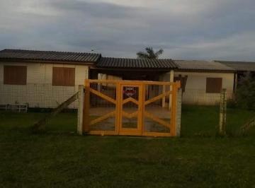 Casa · 170m² · 5 Quartos · 2 Vagas · Duas casas no mesmo terreno em Imbé – Bairro Mariluz