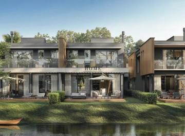 Casa · 272m² · 4 Quartos · Casa Pátio