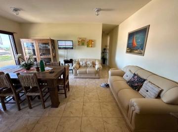 Apartamento · 64m² · 2 Quartos · 1 Vaga · Apartamento à venda no centro de Mariluz