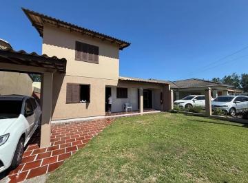 Casa · 220m² · 5 Quartos · 2 Vagas · Casa à venda em Imbé - Presidente