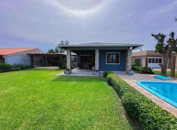 Casa · 194m² · 5 Quartos · 2 Vagas · Casa à venda em Mariluz