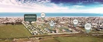 Terreno · 244m² · LOTE XANGRI-LÁ BOULEVARD