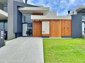 Casa · 149m² · 4 Quartos · 2 Vagas · Casa à venda no Condomínio Sunset!