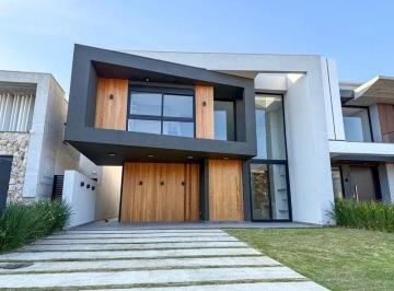 Casa · 235m² · 4 Quartos · Casa à venda no Sunset