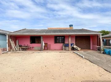Casa · 300m² · 2 Quartos · 1 Vaga · Casa à venda em Imbé