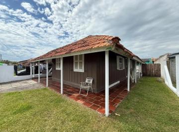 Casa · 164m² · 4 Quartos · 2 Vagas · Casa à Venda em Mariluz – Imbé/RS