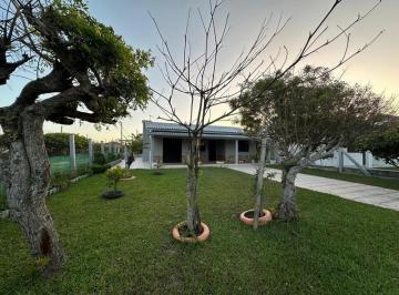 Casa · 140m² · 3 Quartos · 1 Vaga · Casa à venda em Marisul