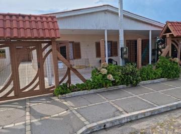 Casa · 193m² · 4 Quartos · 1 Vaga · Casa à venda em Imbé