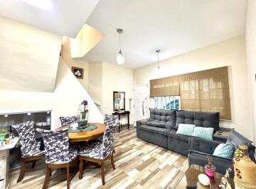 Casa · 120m² · 3 Quartos · 1 Vaga · OPORTUNIDADE, Sobrado à venda de 3 quartos, 1 suíte no Bairro Marapé 