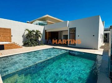 Casa · 150m² · 3 Quartos · 2 Vagas · Casa de Alto Padrão em Condomínio com 3 suítes, Piscina e Área Gourmet na Nova São Pedro, por R$1.40