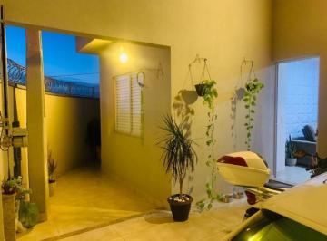 Casa · 73m² · 2 Quartos · 4 Vagas · Casa à venda em Indaiatuba, Parque Residencial Sabiás, com 2 quartos, com 73 m²
