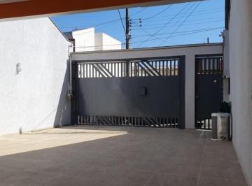Casa · 240m² · 4 Quartos · 4 Vagas · Sobrado à venda em Santo André, Vila Floresta, com 4 quartos, com 240 m²