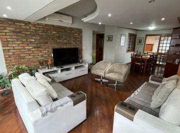 Apartamento · 159m² · 4 Quartos · 2 Vagas · Apto 4 suítes com sacadas e churrasqueira, 159m² no Boa Vista